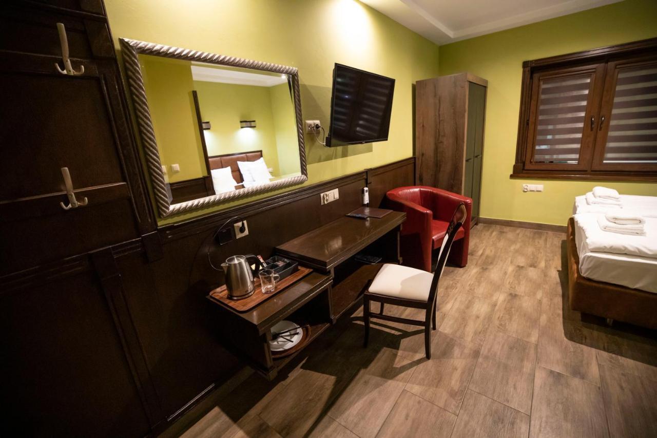 Tawerna Sandomir Extérieur photo